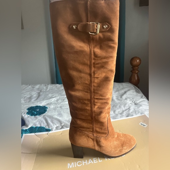 Michael Kors Women suede boots size - Picture 4 of 6